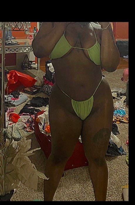 Ron Da dondada model naked pictures