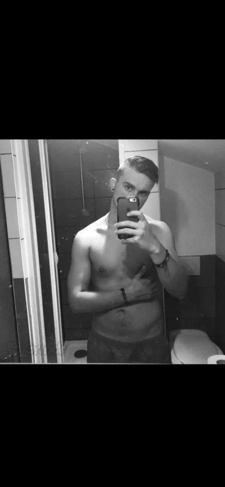 Romain_ art actress photo