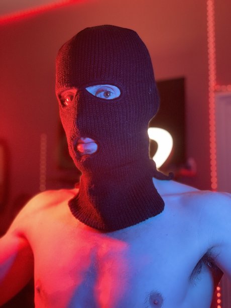 Roman Dixon xxx model picture