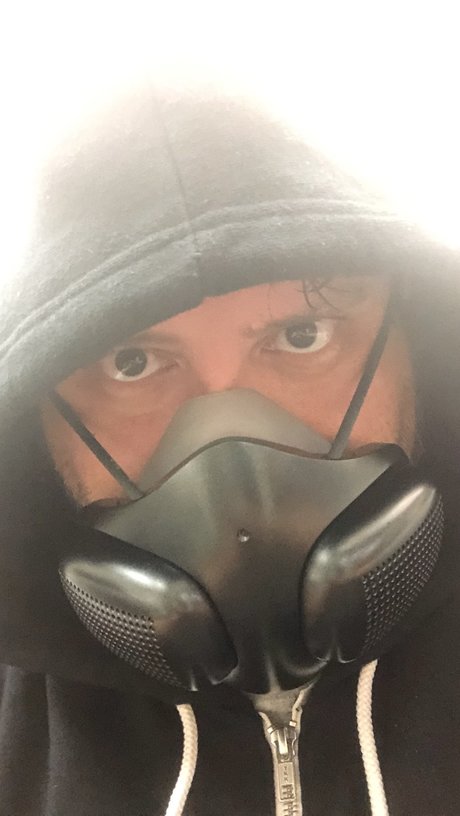 Roger XS nude pornstar picture