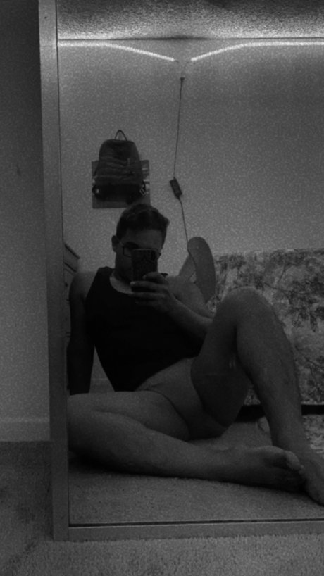 Roger Quintana pornstar nude photos