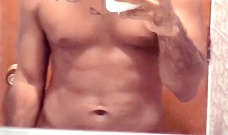 Xavi San model naked pics