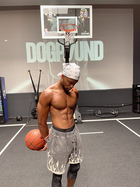 MARVIN ANTHONY model erotic img