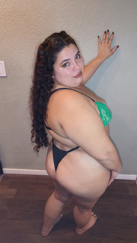 MartuBBW pretty actress picture