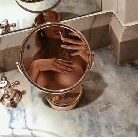 Martina3 3 3 free star pic