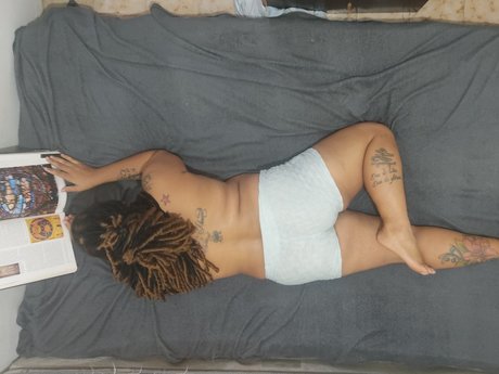 MARRENTINHA_ pornstar top galleries