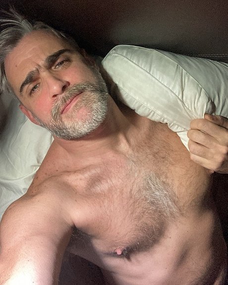 THE NASTY BAT beautiful star image