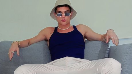 Marlon Schuck pornstar naked photo