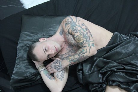 Markus The Prince nude model pics