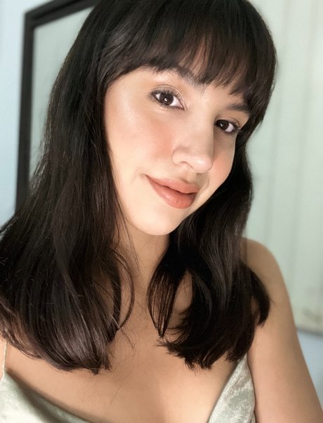 MARIPOSA Fart Fetish star top galleries