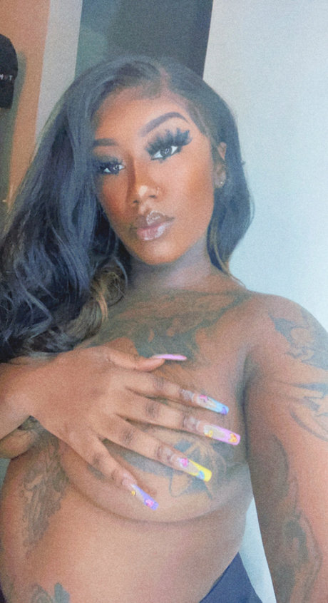 Juicykaee beautiful star img