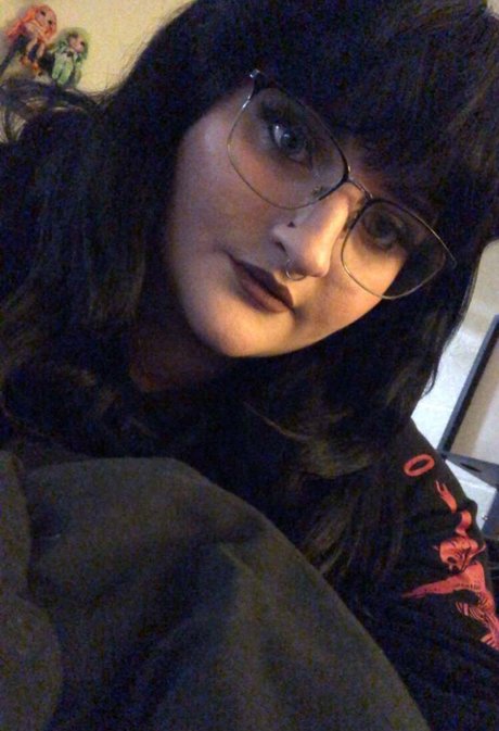 Christi Marie sexy model photo