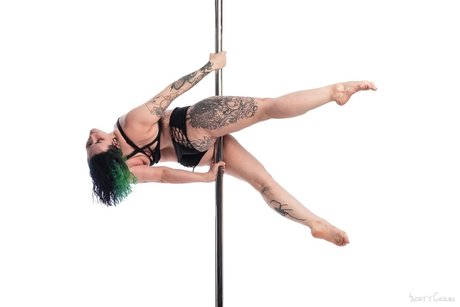 Nyx Nova pornographic actress image