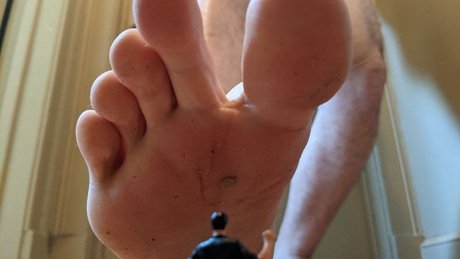 Max the Giant sex star pics