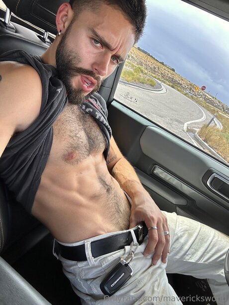 MAVERICK_ hot star picture