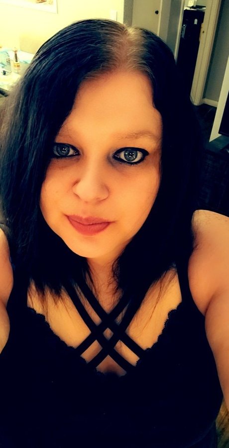 Kasaundra Smith nudes actress pictures