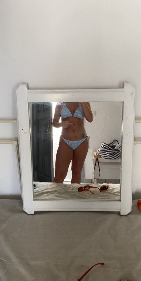 Becca Cameron porn model picture