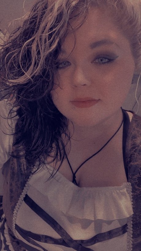 Angel Smith hot star pic