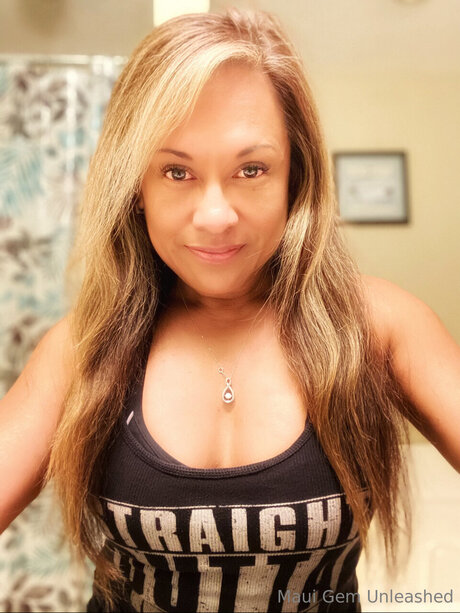 _Maui Gem UNLEASHED_ best star galleries