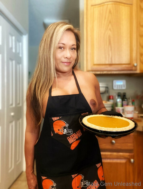 _Maui Gem UNLEASHED_ model top gallery