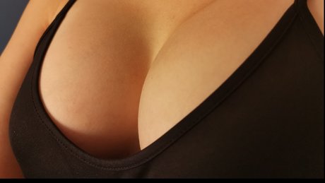 Mathilde Persia art star pics