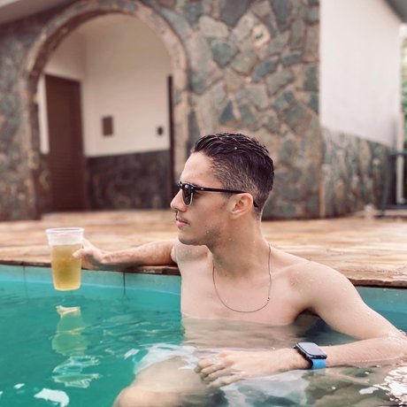 Mateus Henrique sexy model img