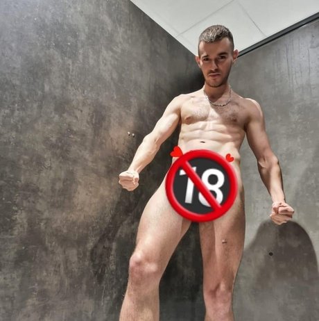 SeQ75 nudes pornstar pic