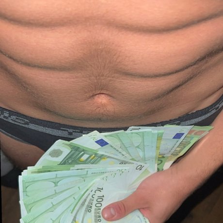 Master Ca h Maker erotic model photo