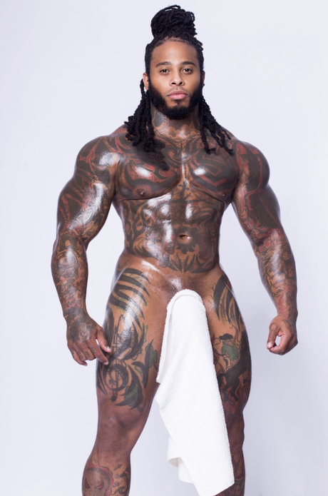 King Maserati Da Body model perfect pics