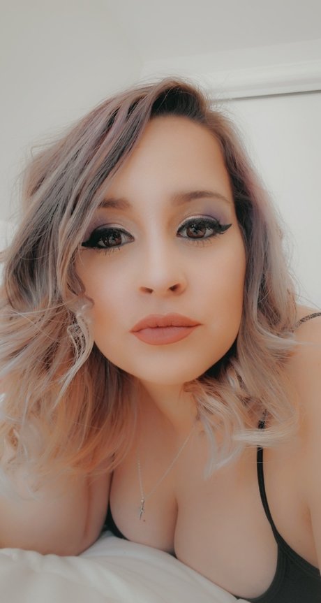 Mary B rub_ adult star picture