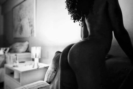 Vanessa Cruz model picture