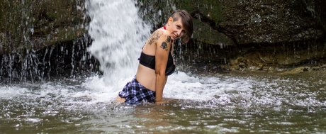 Black Sakura actress picture