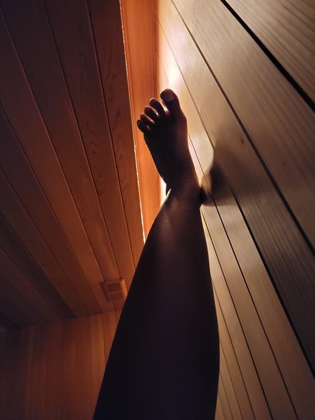 Feet N socks hd model pictures