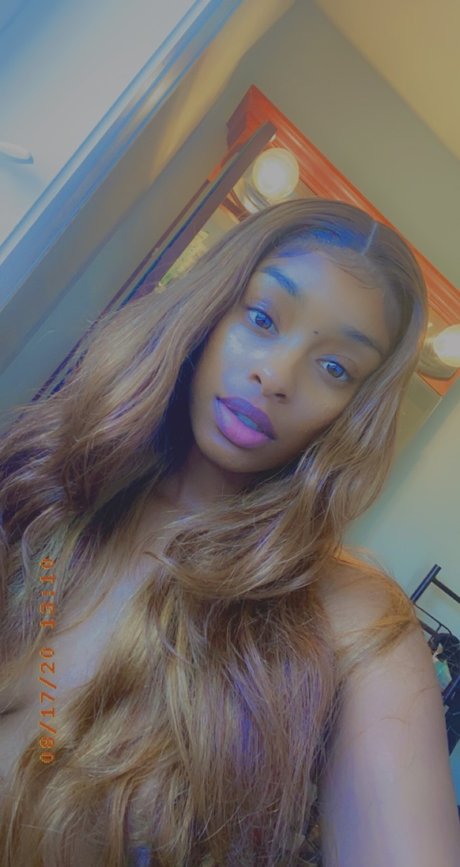 BeautifulVixen star nudes pictures