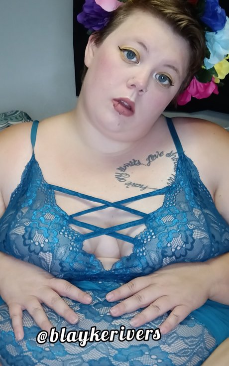 Hot dom BBW Blayke Rivers nice model images