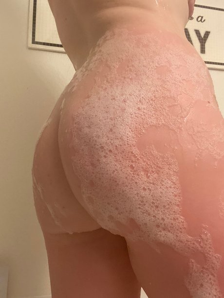 Blaze Robertson star exclusive archive