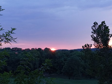 Mechanic needs hot actress image