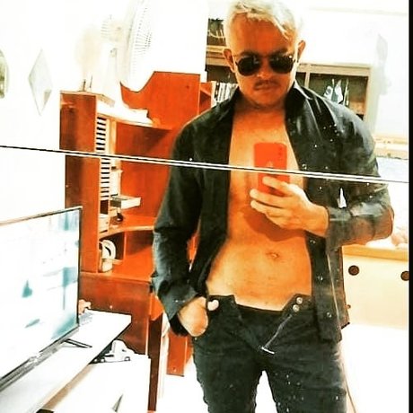 mayckky 29oficial star high quality picture