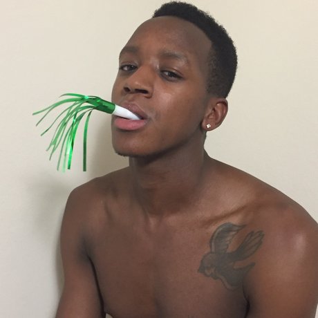 Hot Max_ high quality star image