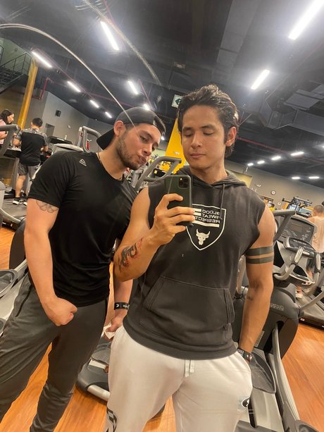 MaxxxDylan star sexy galleries