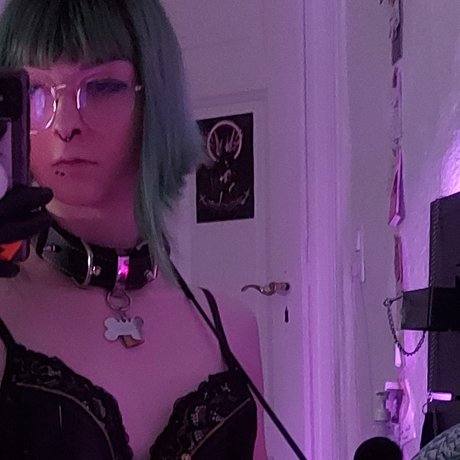 MAXXIE DAMAGE model high quality photo