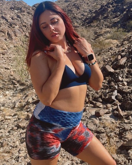 Mestiza Queen_ erotic actress photos