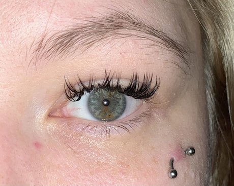 Merry Gold nude star galleries