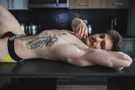 Merinksy Fit sexy actress archive