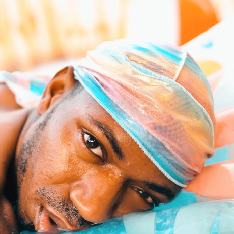 Melting Chocolate beautiful actress photo