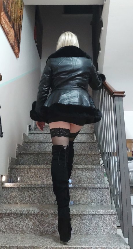 _Melissa Dubr_ pornstar sexy images