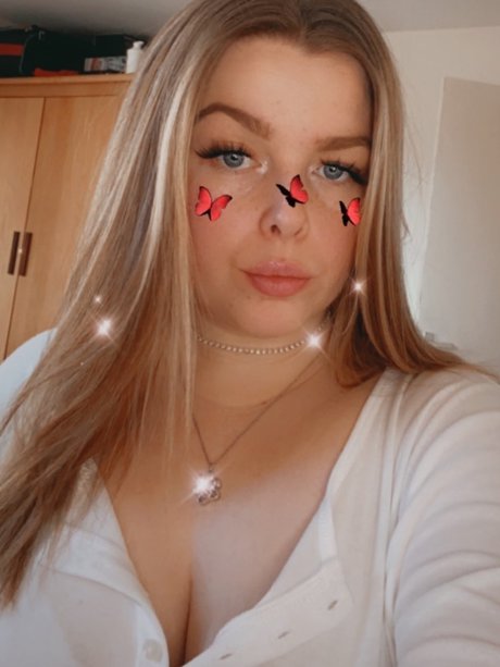 BeckaLouiisee pornstar free pic