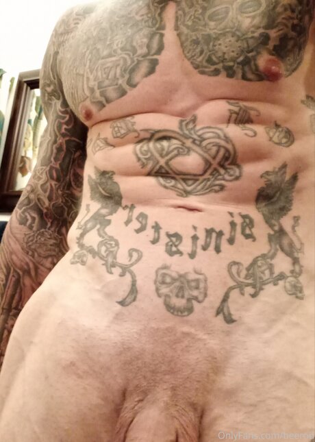 Brandon Blye xxx actress photos