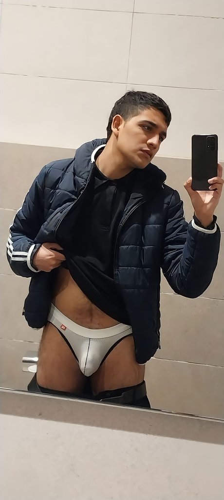 Bed Breaker pornographic star photos