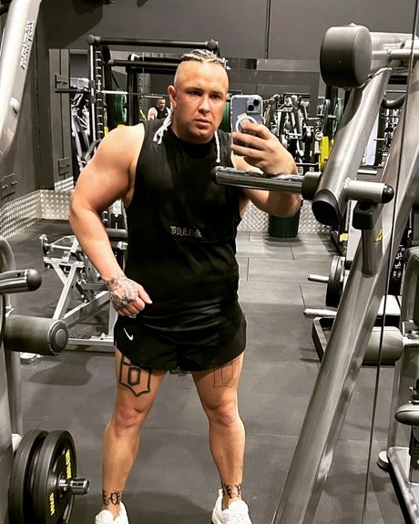 DoinHeaps21 pornstar nice photo